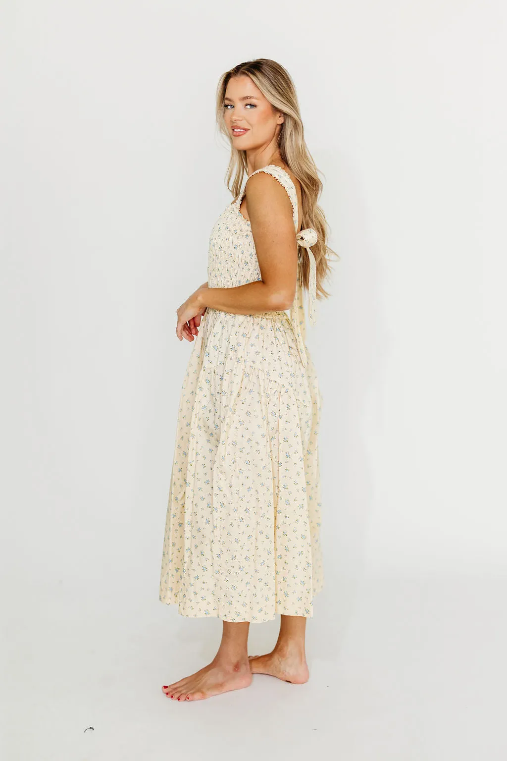 Ava 100% Cotton Smocked Midi Dress In Cream/Blue Floral