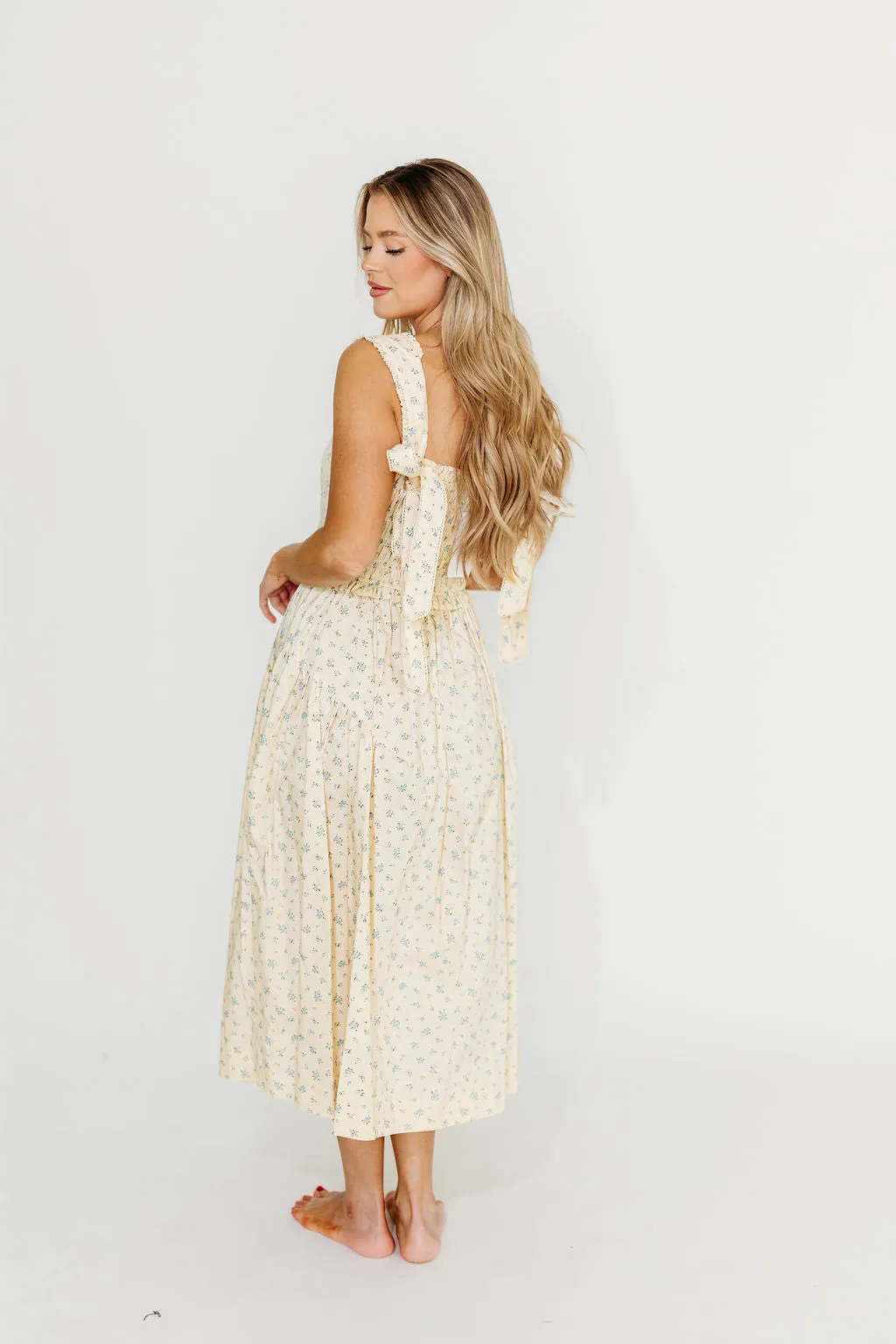 Ava 100% Cotton Smocked Midi Dress In Cream/Blue Floral