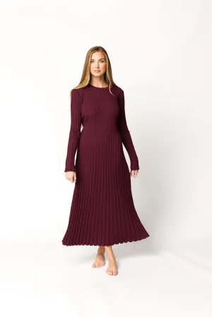 Colette Premium Long Sleeved Ribbed Knit Maxi Dress in Burgundy - Bump Friendly