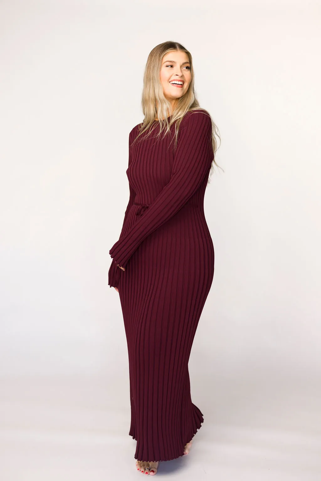 Colette Premium Long Sleeved Ribbed Knit Maxi Dress in Burgundy - Bump Friendly
