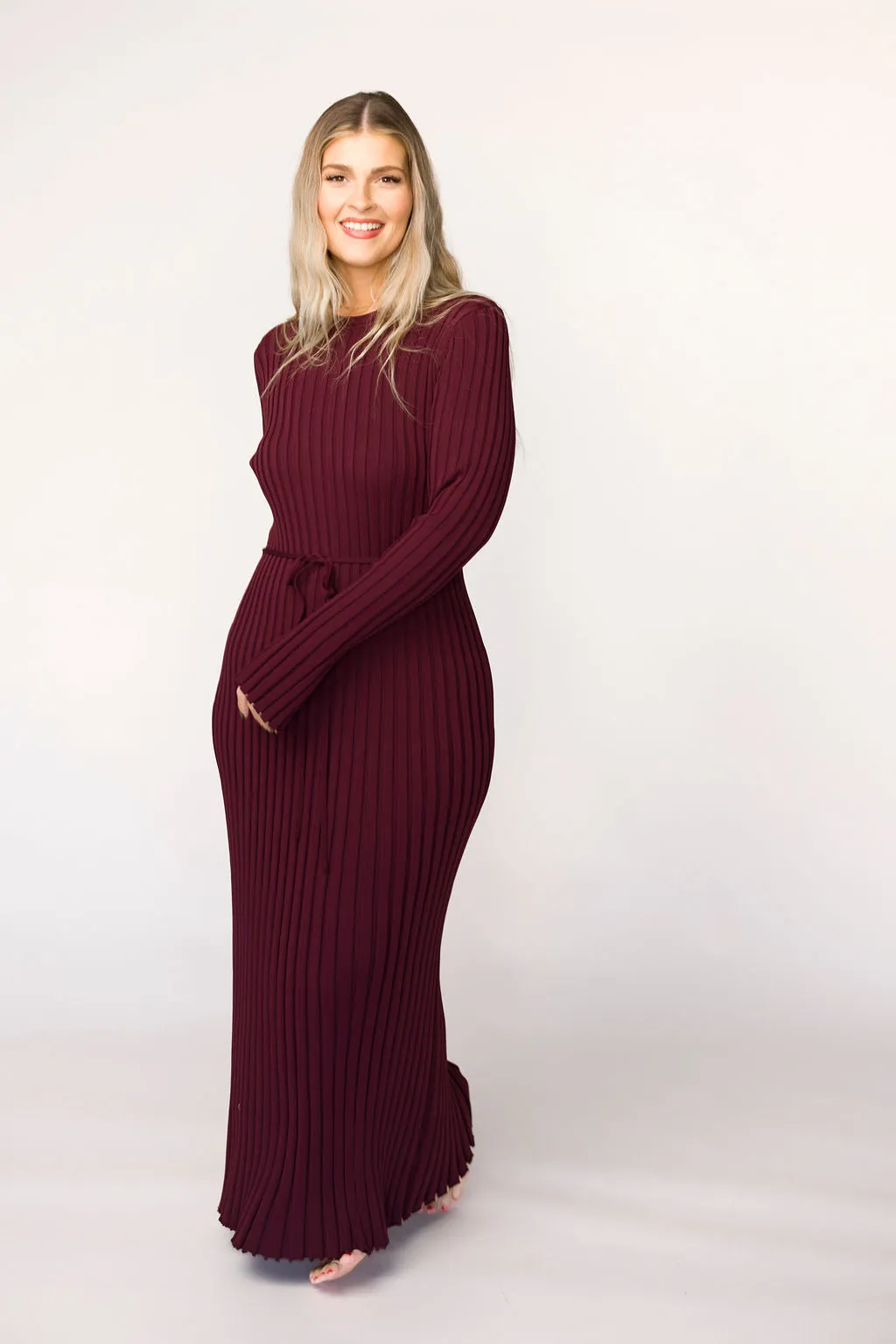Colette Premium Long Sleeved Ribbed Knit Maxi Dress in Burgundy - Bump Friendly