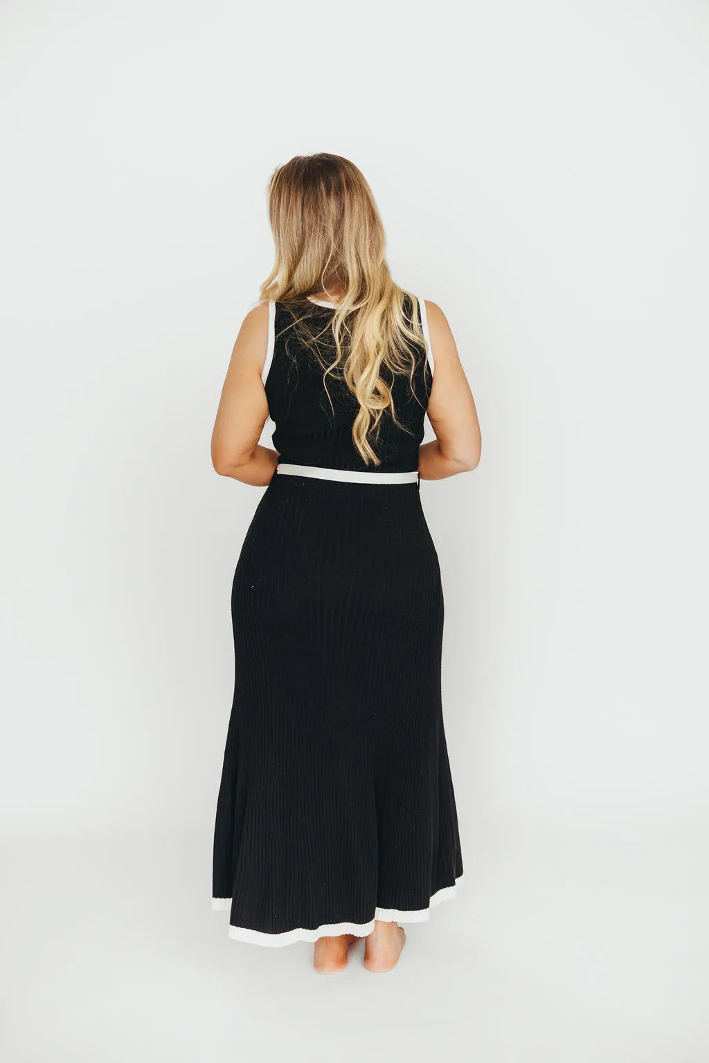 Drew Sleeveless Ribbed Knit Midi Dress in Black/White