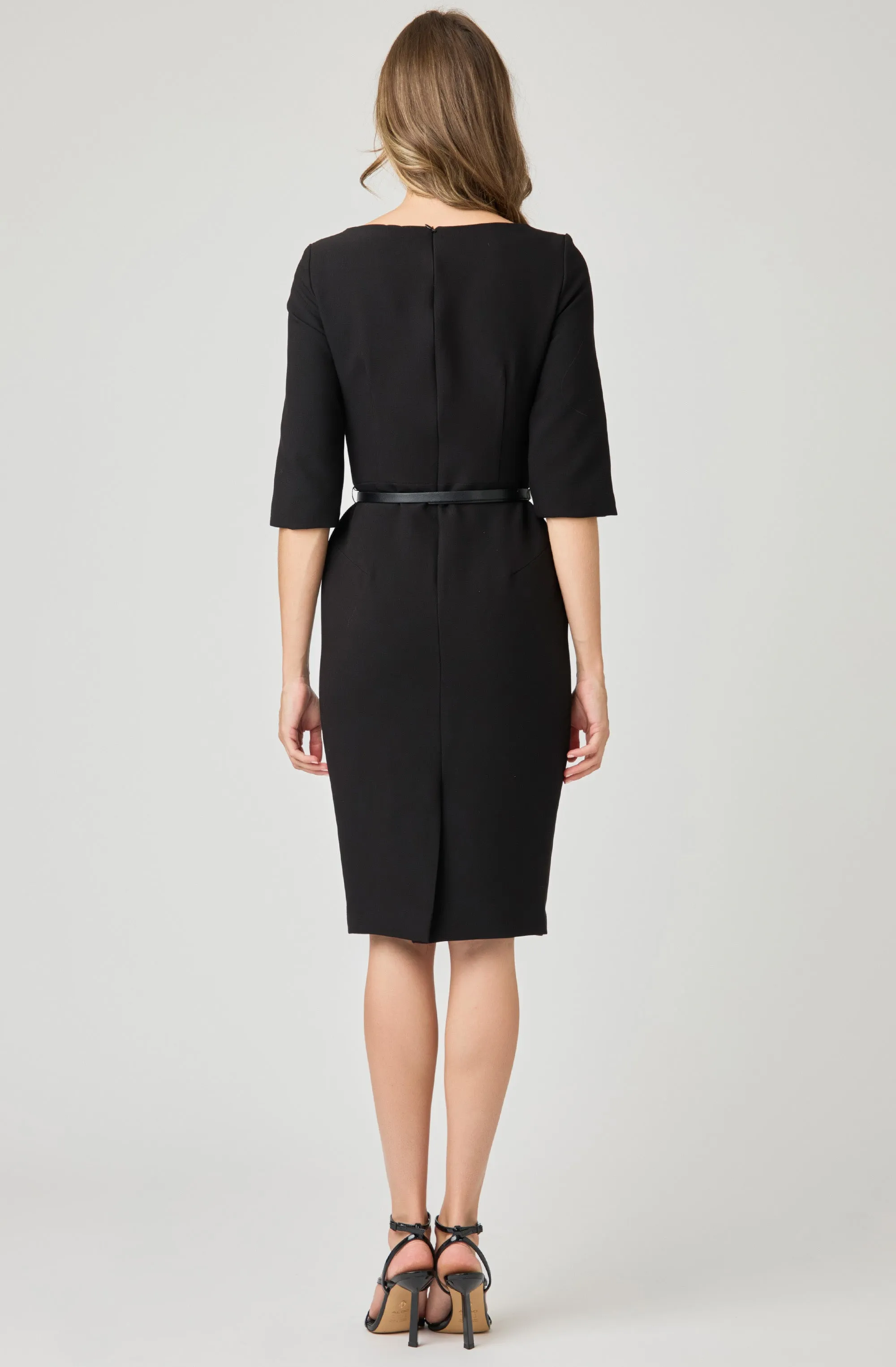 Fitted Dress with belt