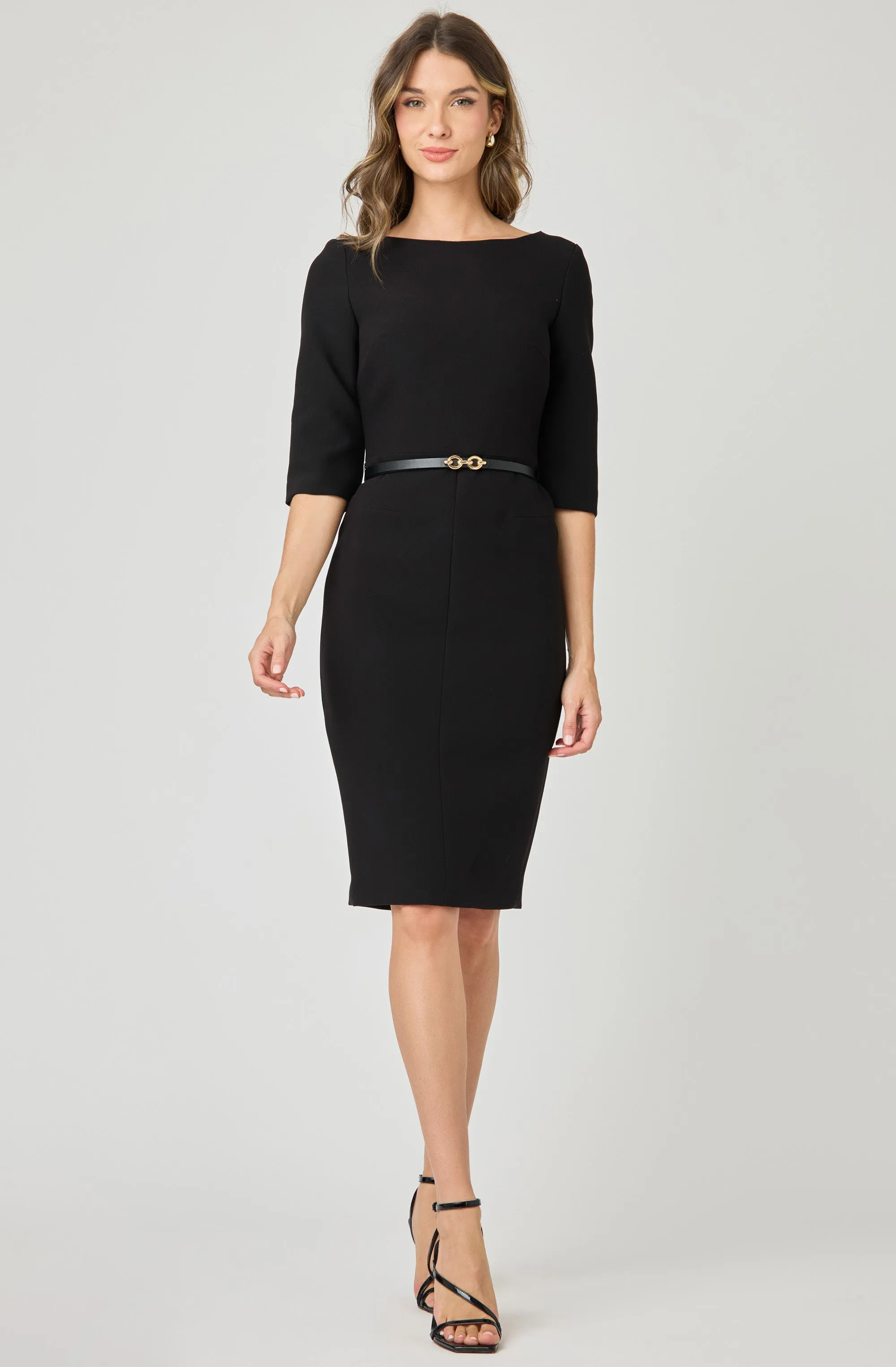 Fitted Dress with belt