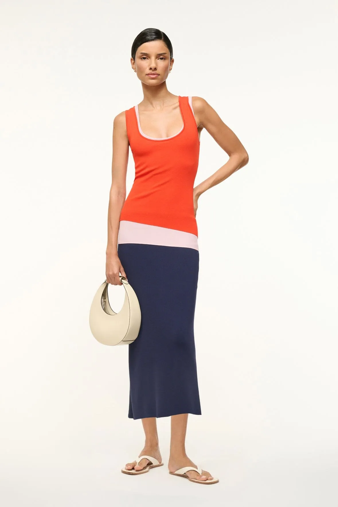 HERMOSA DRESS | CAYENNE NAVY CARNATION