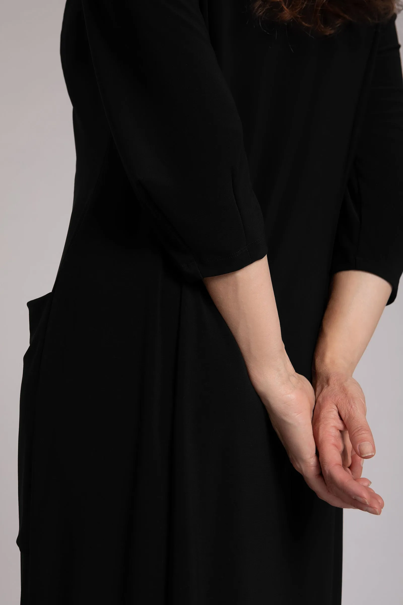 Lantern Column Dress | Black