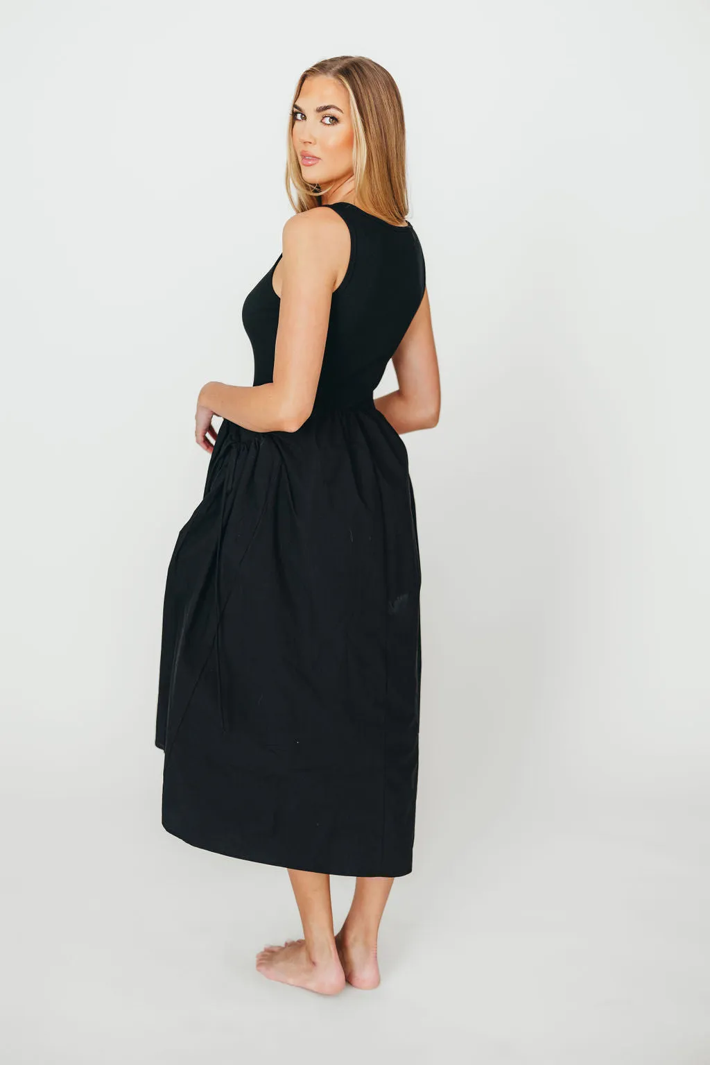 Lucca Midi Dress in Black