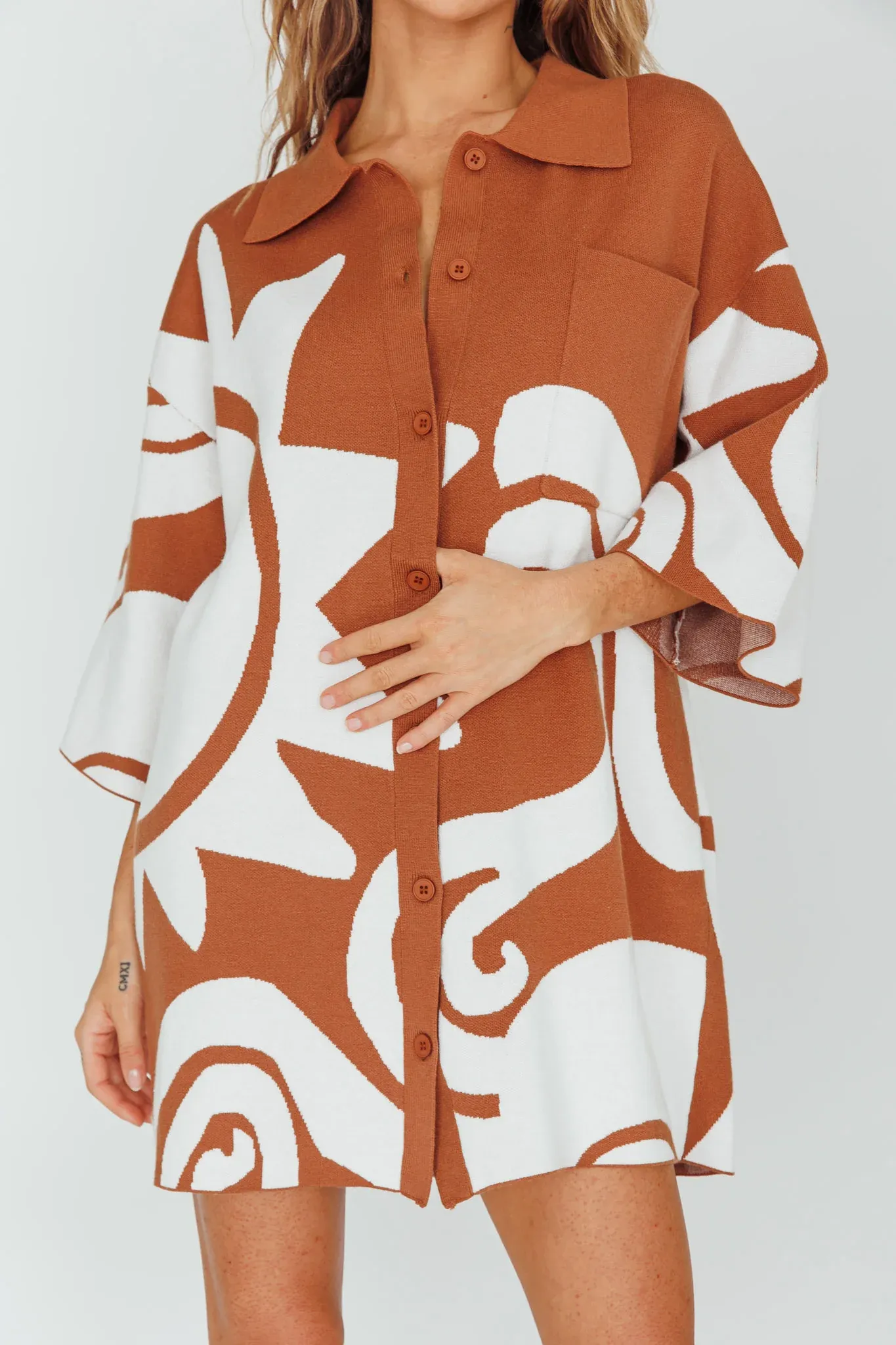 Nalani Button Up Knit Shirt Dress Chocolate/Beige