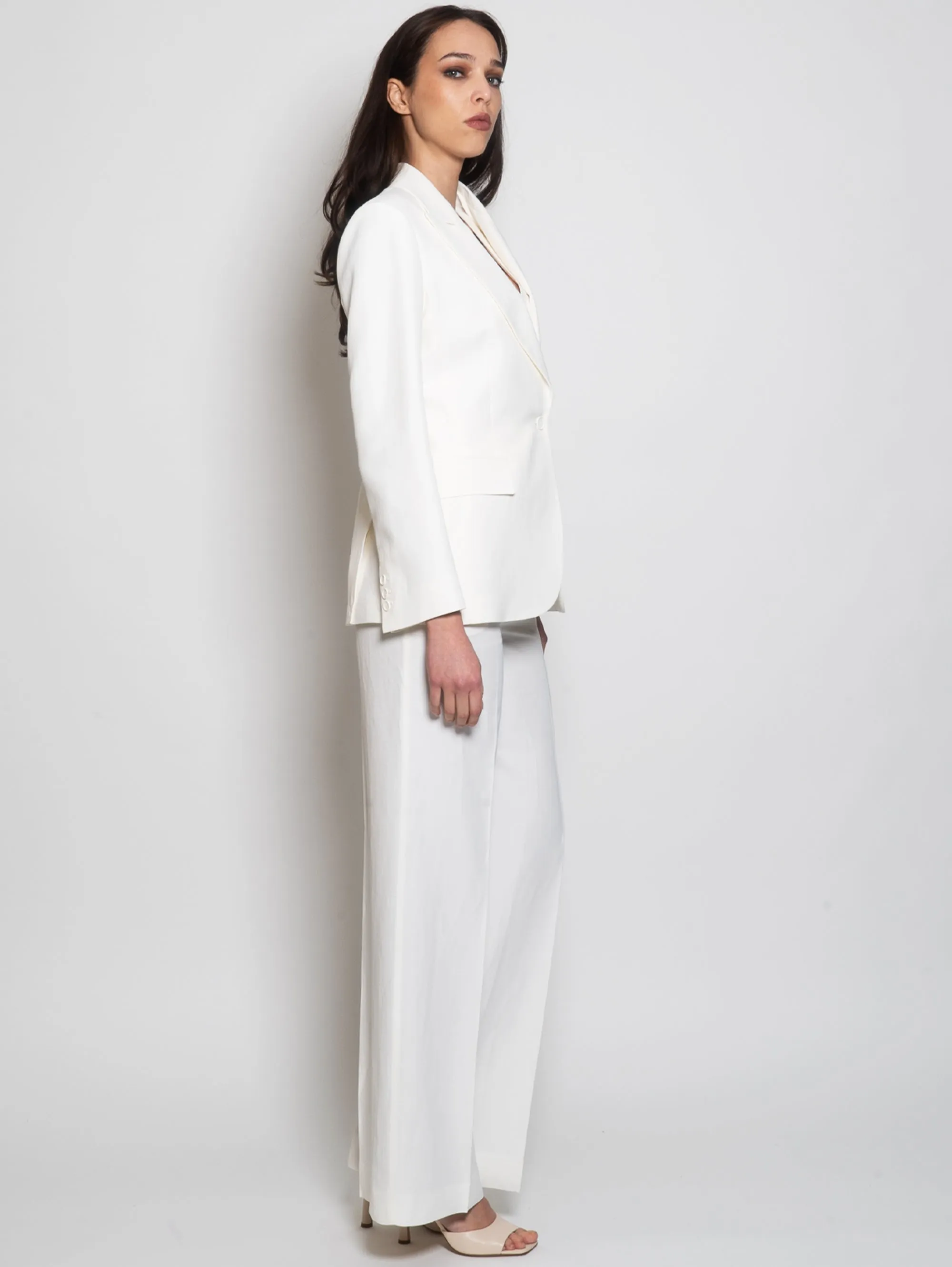 Single-Breasted Cream Blazer