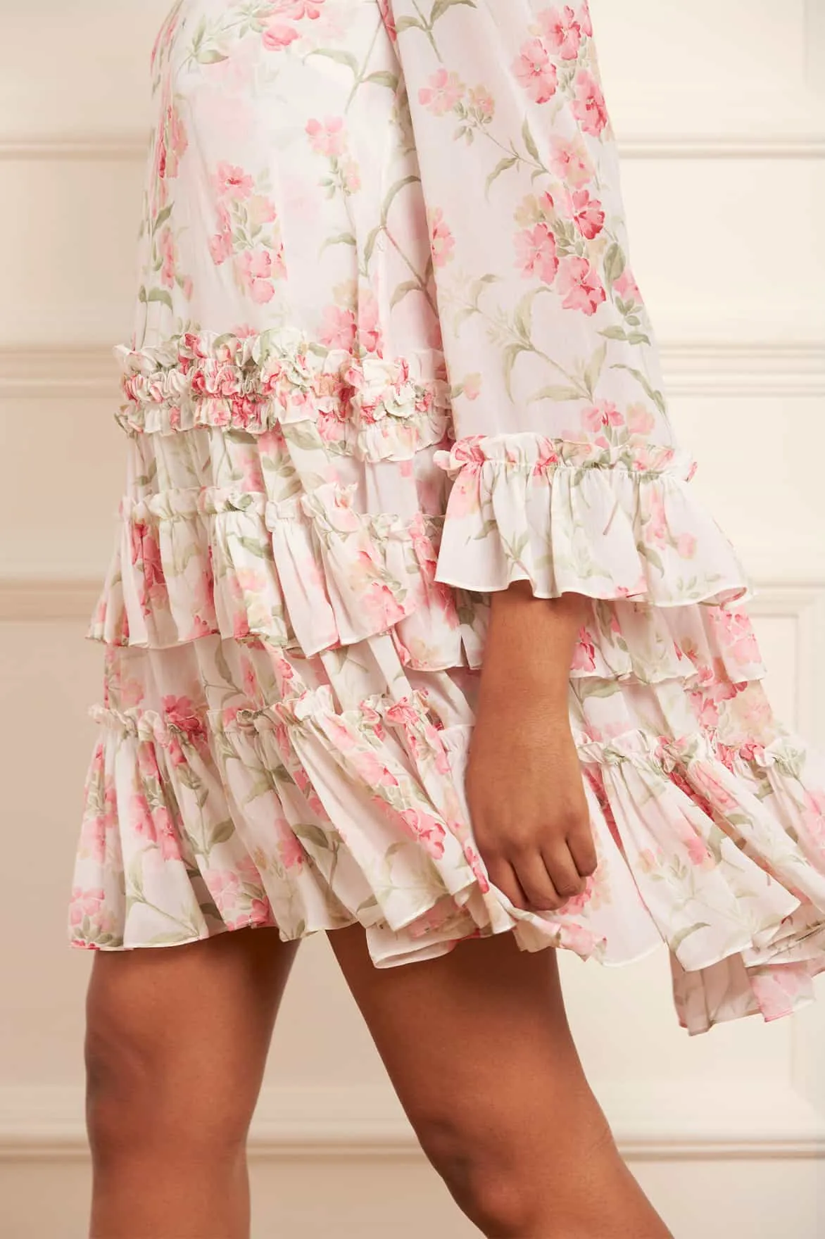 Summer Posy Chiffon Round Neck Mini Dress